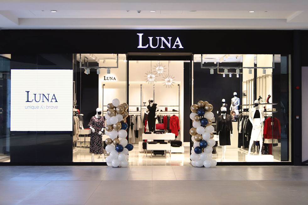 NEW LUNA CONCEPT SHOP IN SHOPPING CENTER GALLERY IN BELGRADE